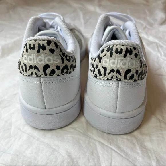 Adidas Womens Grand Court Womens Sneakers White Black Cheetah Size 8 NEW - Picture 8 of 16